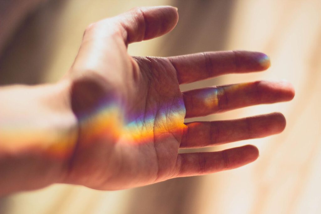 hand, rainbow, light-2326058.jpg