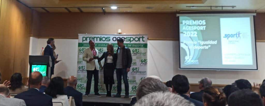 Concedido Premio AGESPORT a la Igualdad en el Deporte a miembros del SPORT Research Group (CTS-1024)